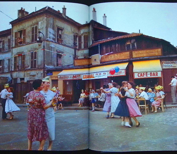 Kimura Ihei in Paris, 1954.