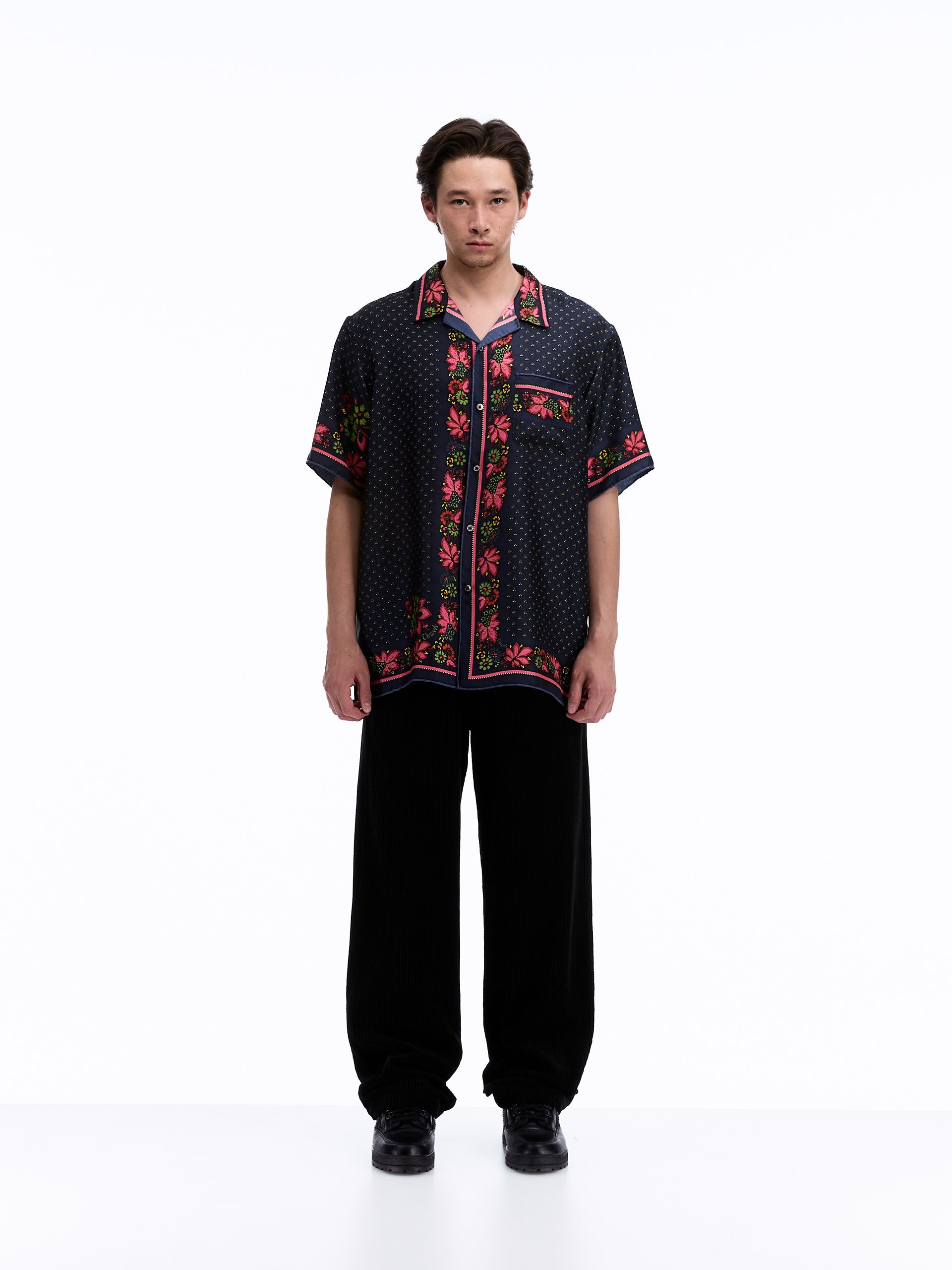 【新品未使用】2025AW STUDIO BOHEME コーデュロイパンツ36Ｍ vowels-aw25-model-black-baggy-